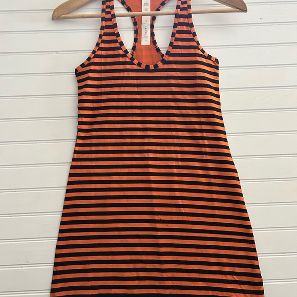 LULULEMON womens size 4 stripped racer back tank top - Picture 7 of 7